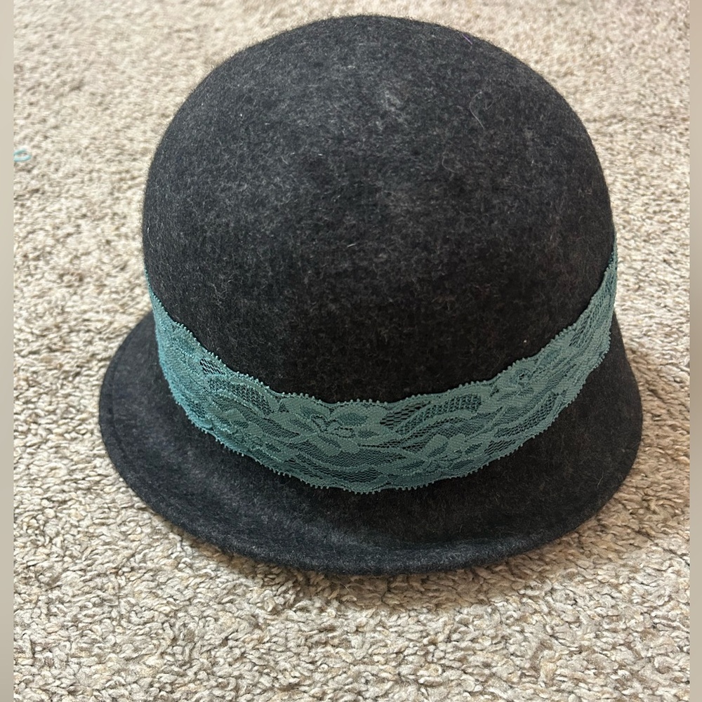 Anthropologie Dark Gray Wool Hat Blue Lace Band by Yellow Bird Cloche Women's